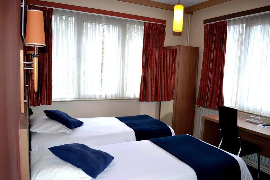 Hotel Auberge Van Strombeek Jette Luaran gambar