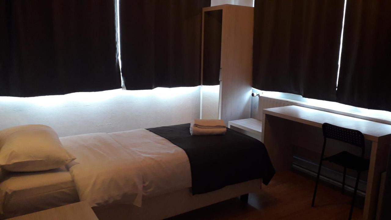 Hotel Auberge Van Strombeek Jette Luaran gambar
