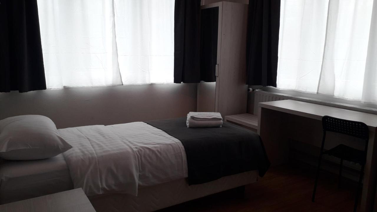 Hotel Auberge Van Strombeek Jette Luaran gambar