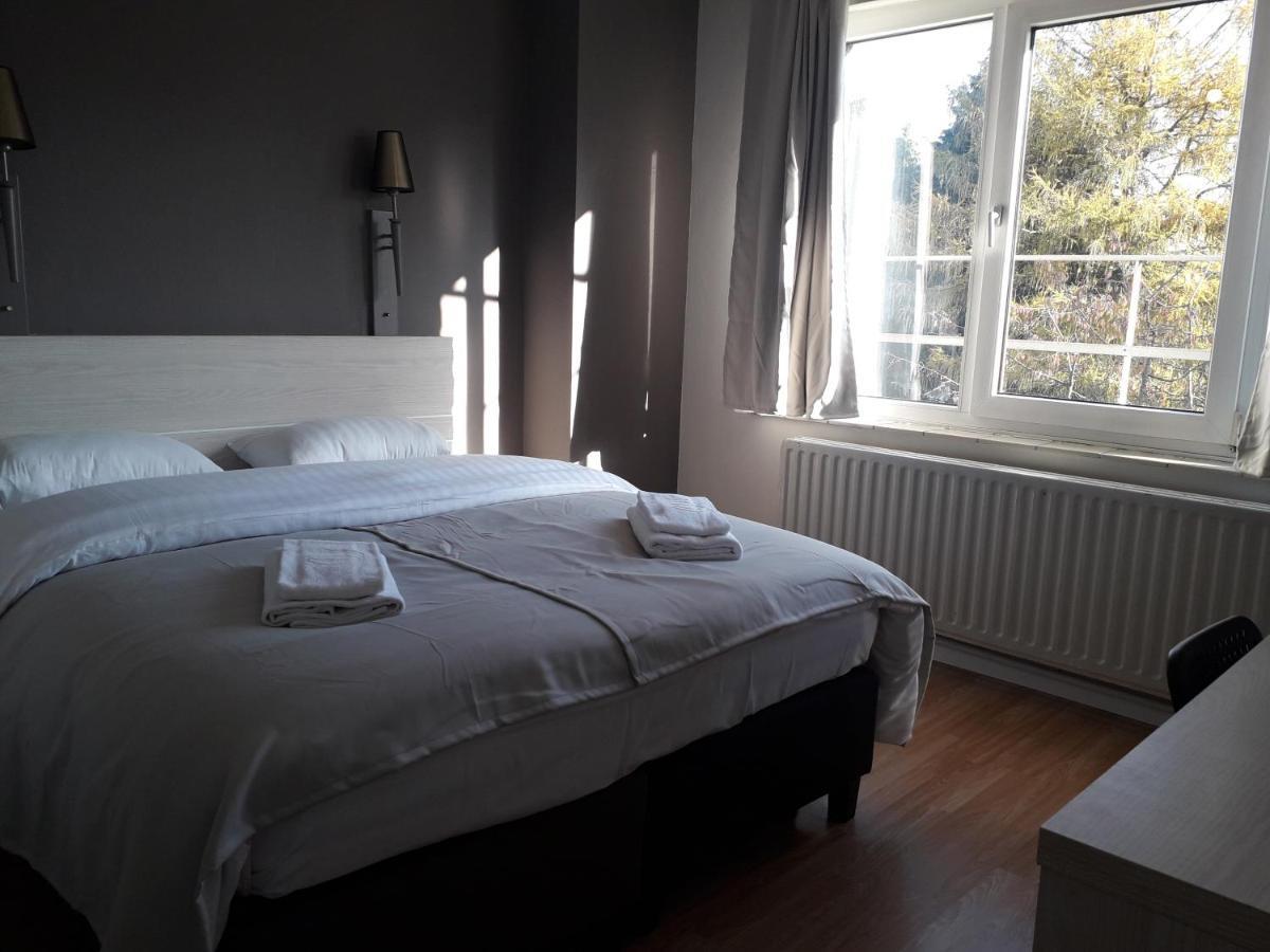 Hotel Auberge Van Strombeek Jette Luaran gambar