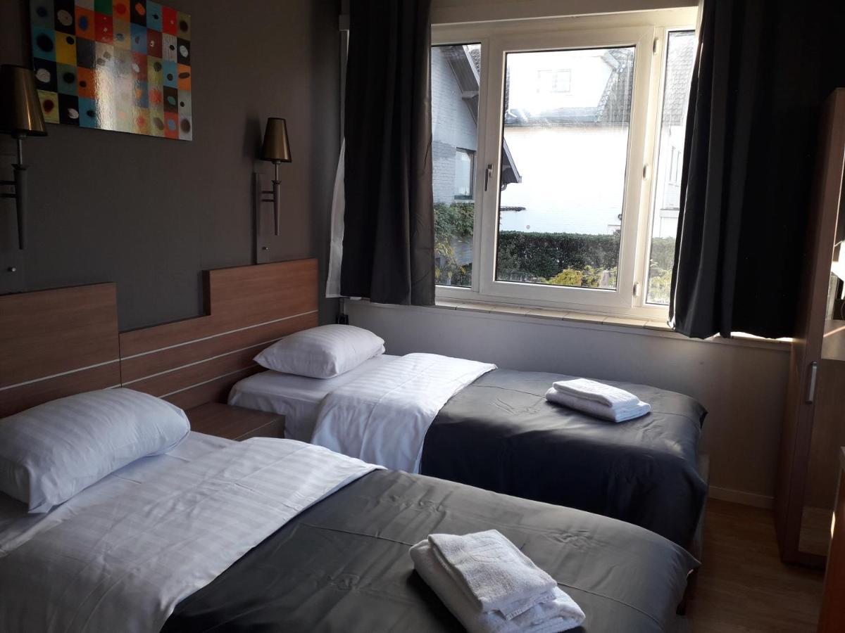 Hotel Auberge Van Strombeek Jette Luaran gambar