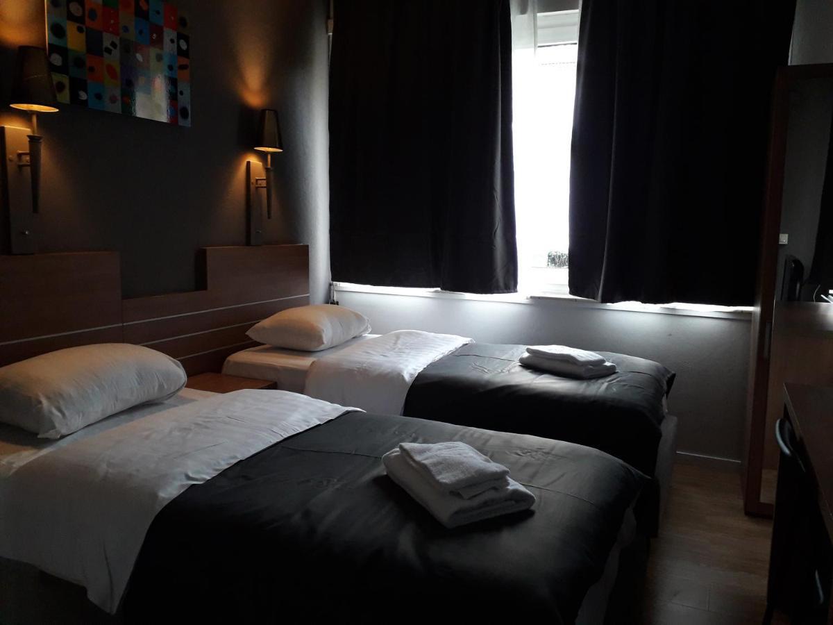 Hotel Auberge Van Strombeek Jette Luaran gambar