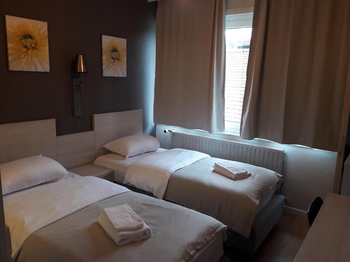 Hotel Auberge Van Strombeek Jette Luaran gambar